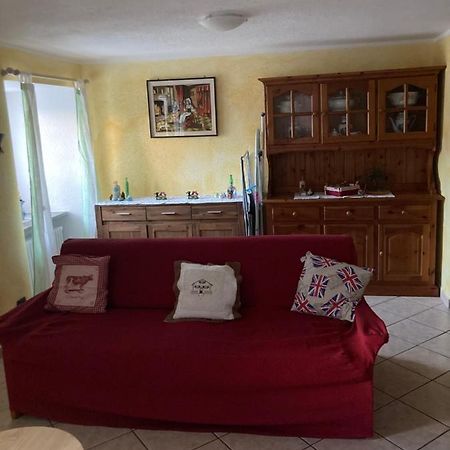 Chez Giusi Apartment ลาซัลเล ภายนอก รูปภาพ